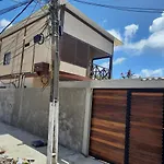 Casa ampla com piscina e hidromassagem